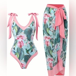 Women’s Swimwear